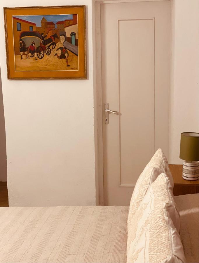 Tierra Guesthouse ออลเบีย ภายนอก รูปภาพ