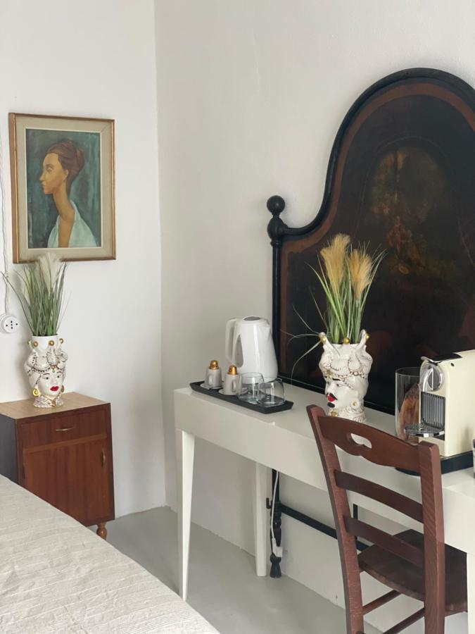 Tierra Guesthouse ออลเบีย ภายนอก รูปภาพ